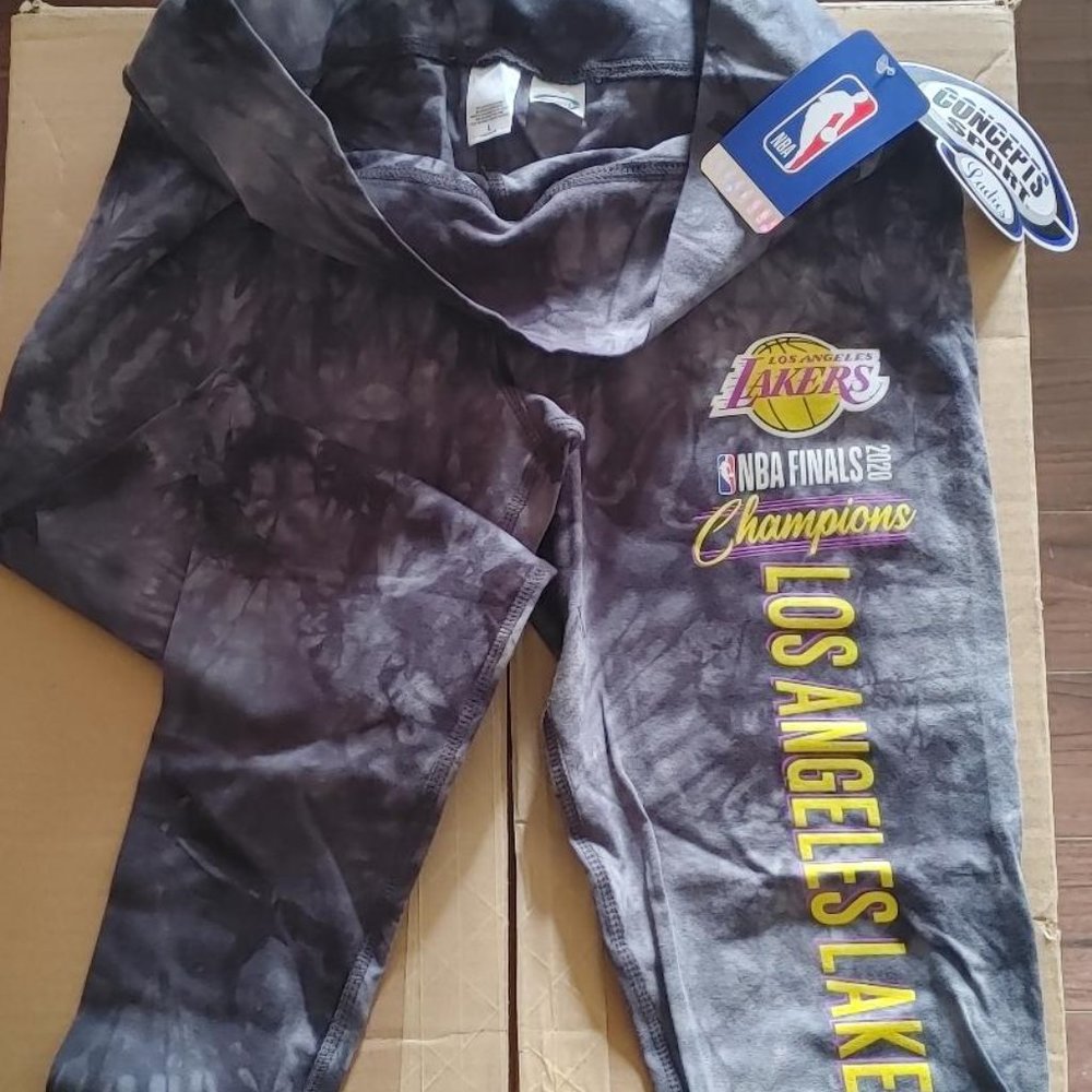 LA Lakers Concepts Sport Women's  size L 2020 NBA Finals Champions Burst Tie-Dy